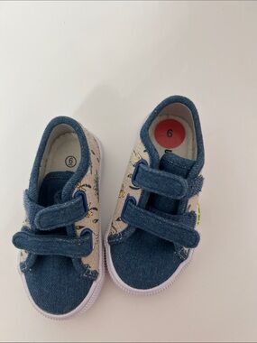 Active USA Kids Denim Velcro Sneakers in Blue and Cream with Bee Accent